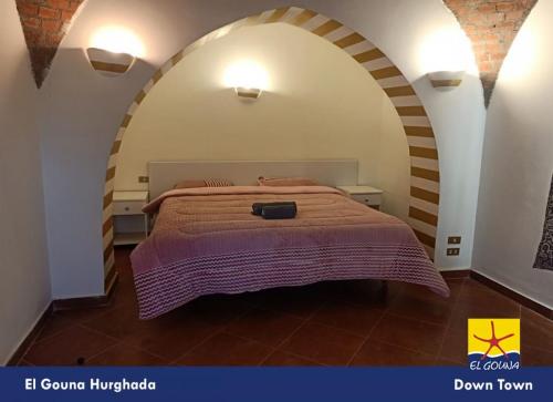 سرير-مزدوج-في-الجونة-داون-تاون-من-شركة-الحرية-للحلول-التسويقية-والعقارية