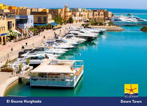 منطقة-اليخوت-بالقرب-من-الجونة-داون-تاون-من-شركة-الحرية-للحلول-التسويقية-والعقارية