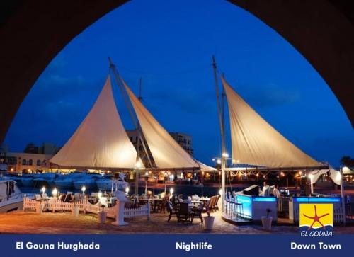 منظر-ليلي-من-الجونة-داون-تاون-جوائز-شركة-الحرية-للحلول-التسويقية-والعقارية